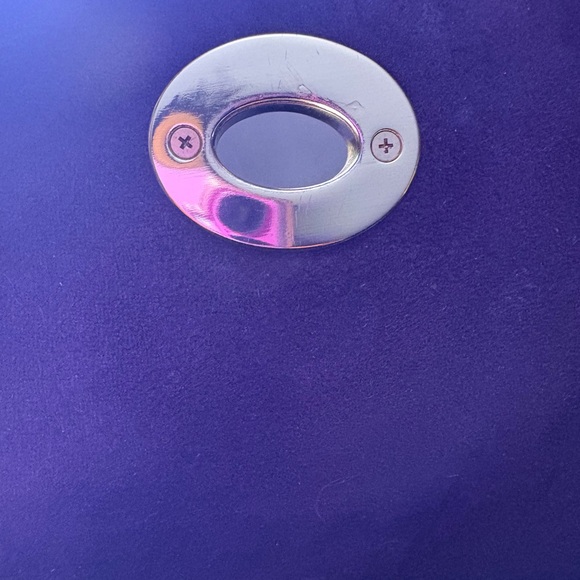 Classic Coach Crossbody Handbag - Picture 12 of 13